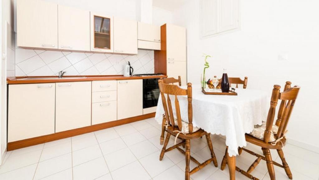 Appartamento Old Town Budget Ragusa Esterno foto
