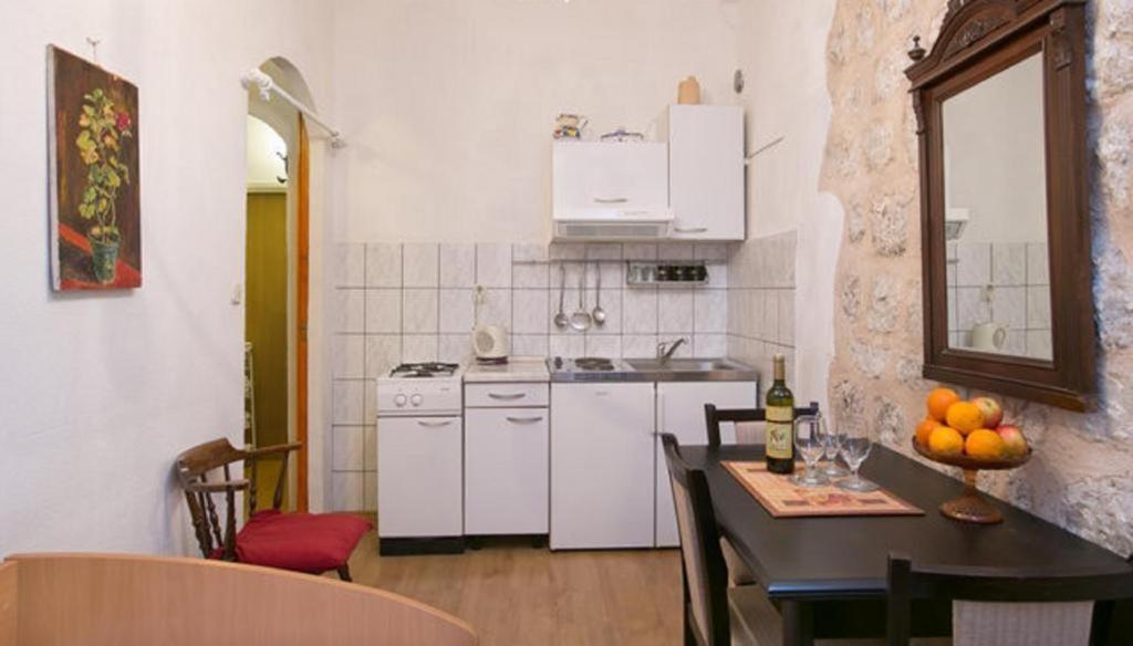 Appartamento Old Town Budget Ragusa Esterno foto