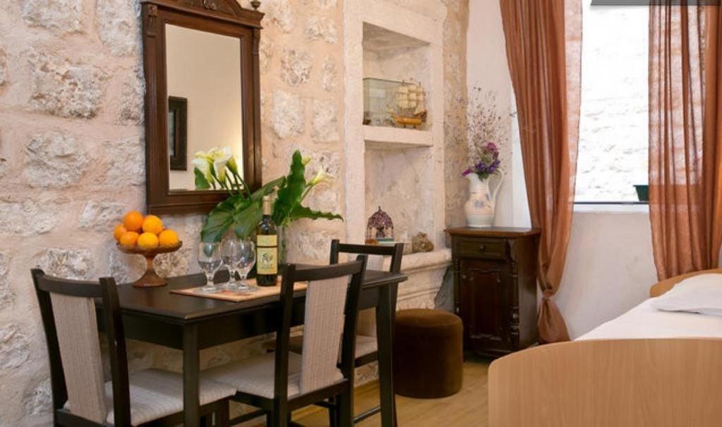 Appartamento Old Town Budget Ragusa Esterno foto